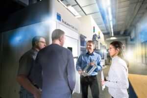 Jak TRUMPF wspiera klientów w optymalizacji kosztów produkcji?